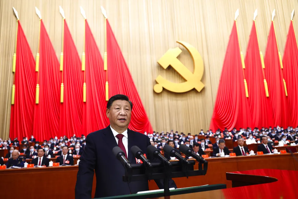 Nos EUA, pastor chinês relata rotina de tortura do Partido Comunista da China